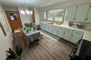 1820 Dover Ave, Dover, OH 44622 - Photo 9
