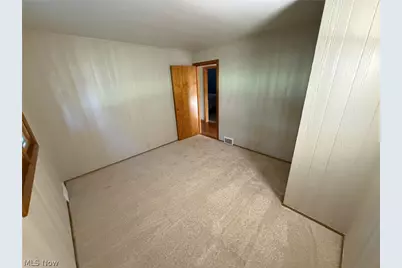 1820 Dover Avenue, Dover, OH 44622 - Photo 15