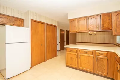 1211 Nancy Anna Avenue NW, Massillon, OH 44646 - Photo 17