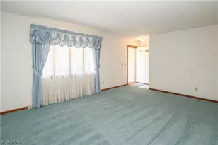 1211 Nancy Anna Ave NW, Massillon, OH 44646 - Photo 9