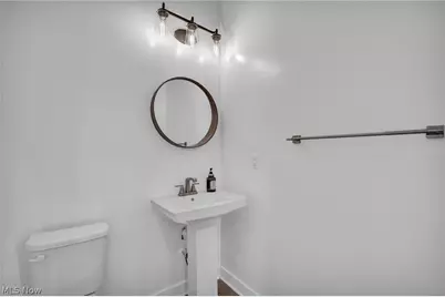 34566 Ethan Way, Willoughby, OH 44094 - Photo 17
