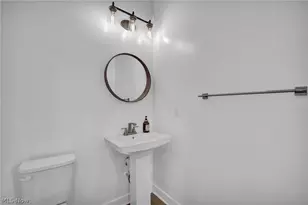 34566 Ethan Way, Willoughby, OH 44094 - Photo 17