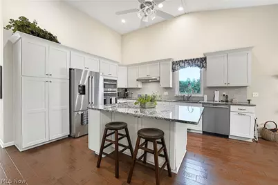 33186 Brookcrest Place, Avon Lake, OH 44012 - Photo 5