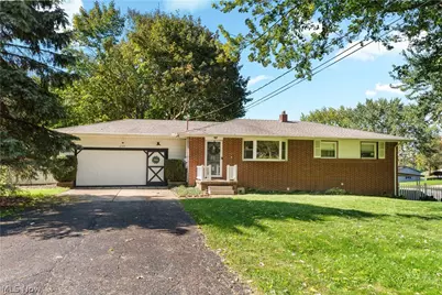 6787 Glenmere Avenue NE, Canton, OH 44721 - Photo 1