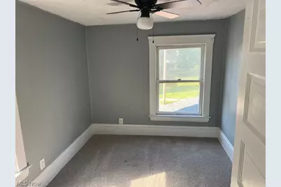 695 E 157th Street, Loveland, OH 44110 - Photo 11
