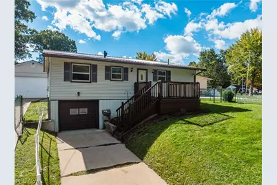 830 Standish Circle NW, Massillon, OH 44647 - Photo 3