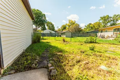 830 Standish Circle NW, Massillon, OH 44647 - Photo 41