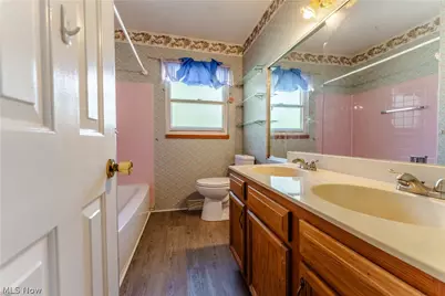 830 Standish Circle NW, Massillon, OH 44647 - Photo 15