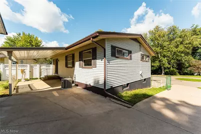 830 Standish Circle NW, Massillon, OH 44647 - Photo 5