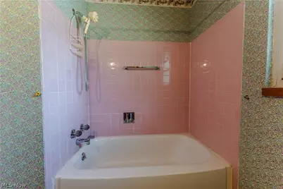 830 Standish Circle NW, Massillon, OH 44647 - Photo 17