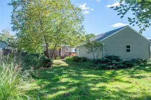 5252 Karen Isle Dr, Willoughby, OH 44094 - Photo 31