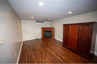 5252 Karen Isle Drive, Willoughby, OH 44094 - Photo 13