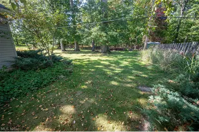 5252 Karen Isle Drive, Willoughby, OH 44094 - Photo 29
