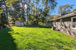 16 Keewaydin Dr, Timberlake, OH 44095 - Photo 3