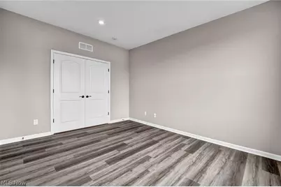 824 Colesbourne Circle, Green, OH 44685 - Photo 17