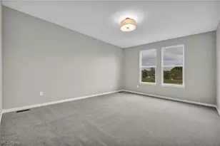824 Colesbourne Circle, Green, OH 44685 - Photo 25