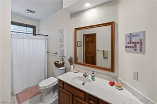 7683 Hudson Park Dr, Hudson, OH 44236 - Photo 21