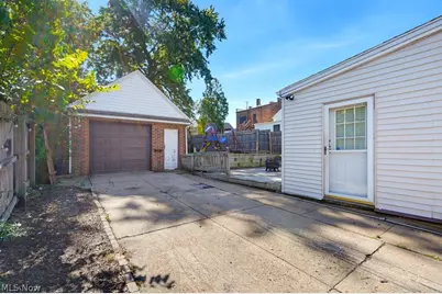 3405 Montclair Avenue, Loveland, OH 44109 - Photo 15