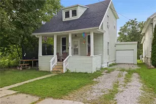 357 E 4th St, Ashland, OH 44805 - Photo 1