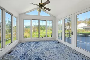 7850 Bainbridge Rd, Chagrin Falls, OH 44023 - Photo 15