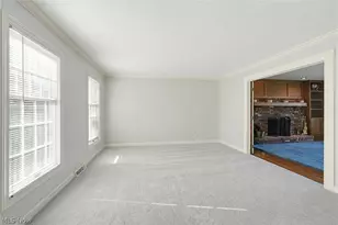 7850 Bainbridge Rd, Chagrin Falls, OH 44023 - Photo 3