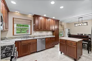 4618 S Arlington Rd, Green, OH 44685 - Photo 3
