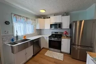 441 Independence St, Fairport Harbor, OH 44077 - Photo 3