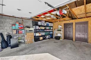 7350 Eisenhower Dr, Youngstown, OH 44512 - Photo 21