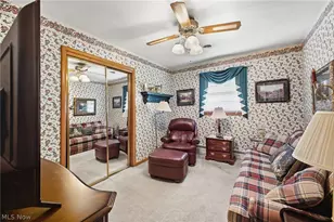 2500 Grove St NE, Canton, OH 44721 - Photo 13