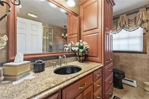 2500 Grove St NE, Canton, OH 44721 - Photo 11