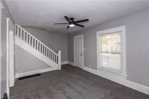 2221 10th St SW, Akron, OH 44314 - Photo 7