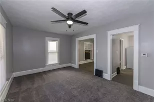 2221 10th St SW, Akron, OH 44314 - Photo 9
