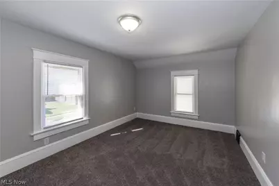2221 10th Street SW, Akron, OH 44314 - Photo 21