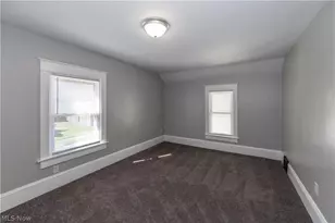 2221 10th St SW, Akron, OH 44314 - Photo 21