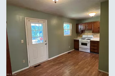 1411 E 27th Street, Ashtabula, OH 44004 - Photo 11