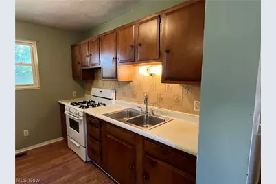 1411 E 27th Street, Ashtabula, OH 44004 - Photo 3