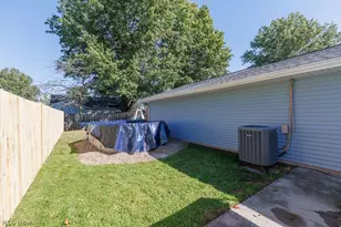 245 Defiance Ave, Elyria, OH 44035 - Photo 19