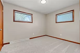 483 17th St NW, Barberton, OH 44203 - Photo 15