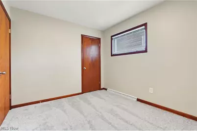483 17th Street NW, Barberton, OH 44203 - Photo 13