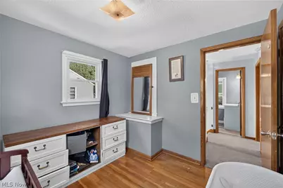 415 E 305th Street, Willowick, OH 44095 - Photo 31