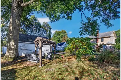 2770 Tifft Street, Cuyahoga Falls, OH 44221 - Photo 39