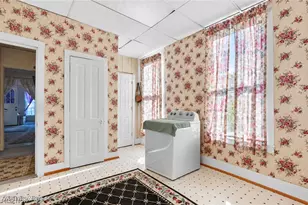 429 W Main St, Geneva, OH 44041 - Photo 13