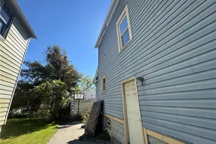 1593 2nd St, Youngstown, OH 44509 - Photo 9