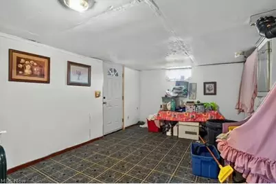 429 W Main Street, Geneva, OH 44041 - Photo 37