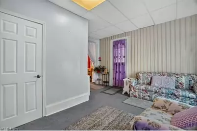 429 W Main Street, Geneva, OH 44041 - Photo 25