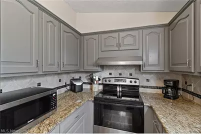 3544 Ada Vista Drive, Uniontown, OH 44685 - Photo 13