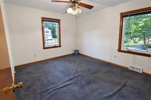 105 Hale St, Mogadore, OH 44260 - Photo 11