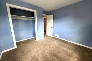1142 Courtland Rd, Weirton, WV 26062 - Photo 19