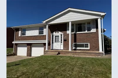 1142 Courtland Road, Weirton, WV 26062 - Photo 1