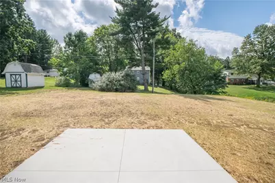 4327 Skycrest Drive NW, Canton, OH 44718 - Photo 37